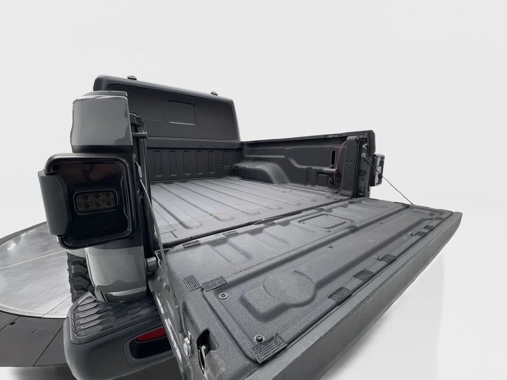 Used 2021 Gray Jeep Mojave image 12