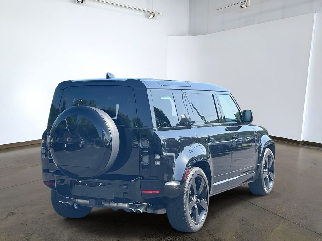 Certified Used 2024 Santorini Black Metallic Land Rover V8 image 4