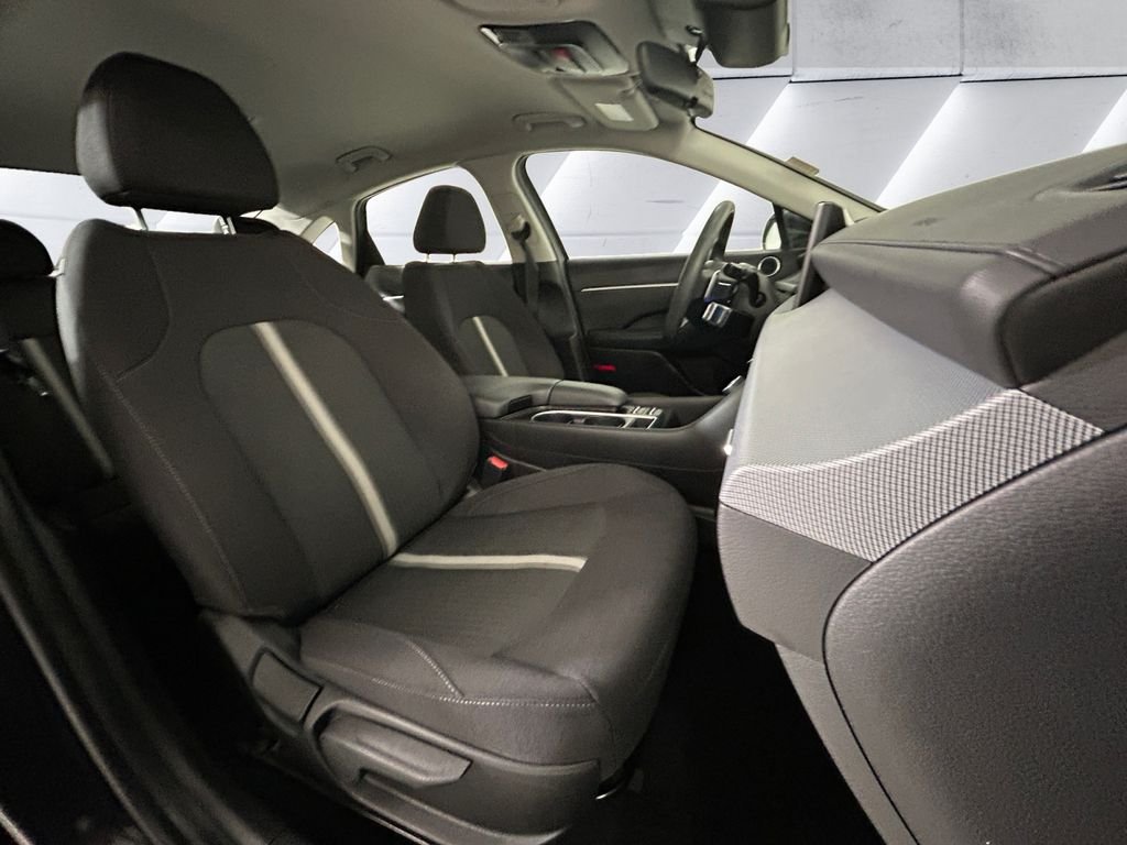 Used 2024 Blue Hyundai SEL image 14