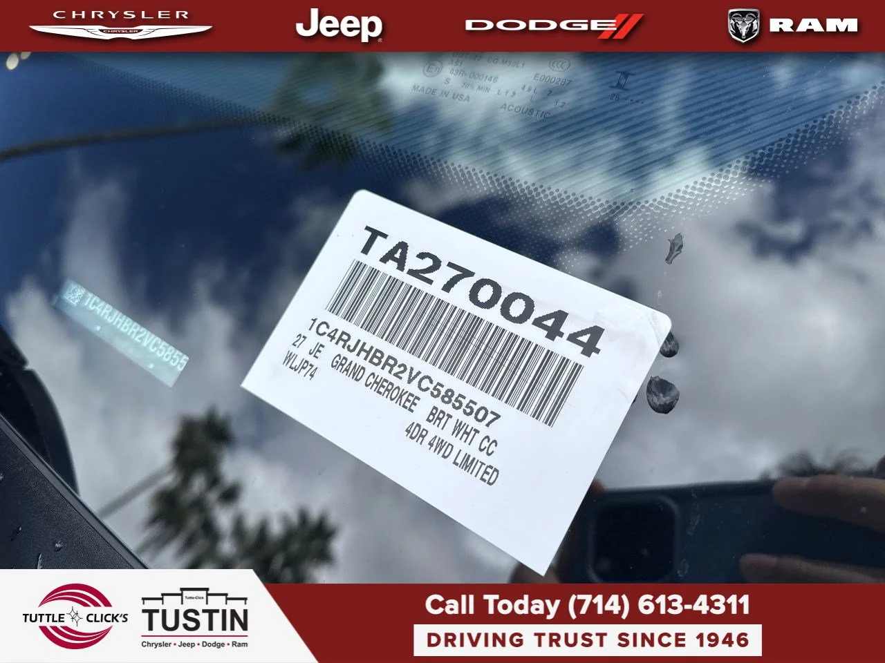 New 2027 Bright White Clear-Coat Paint Jeep Limited image 39