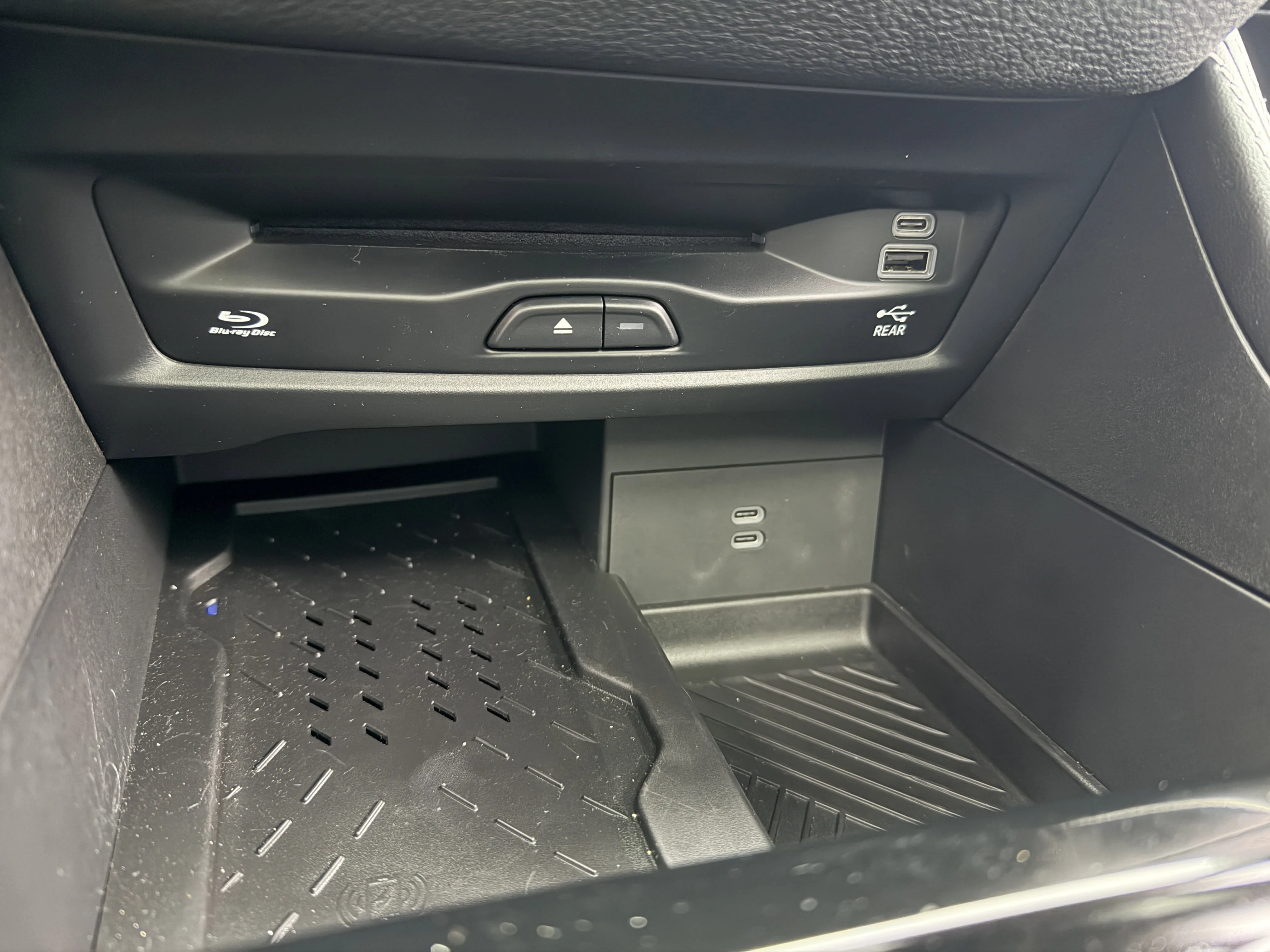 2026 Chrysler Pacifica Limited - Photo 42