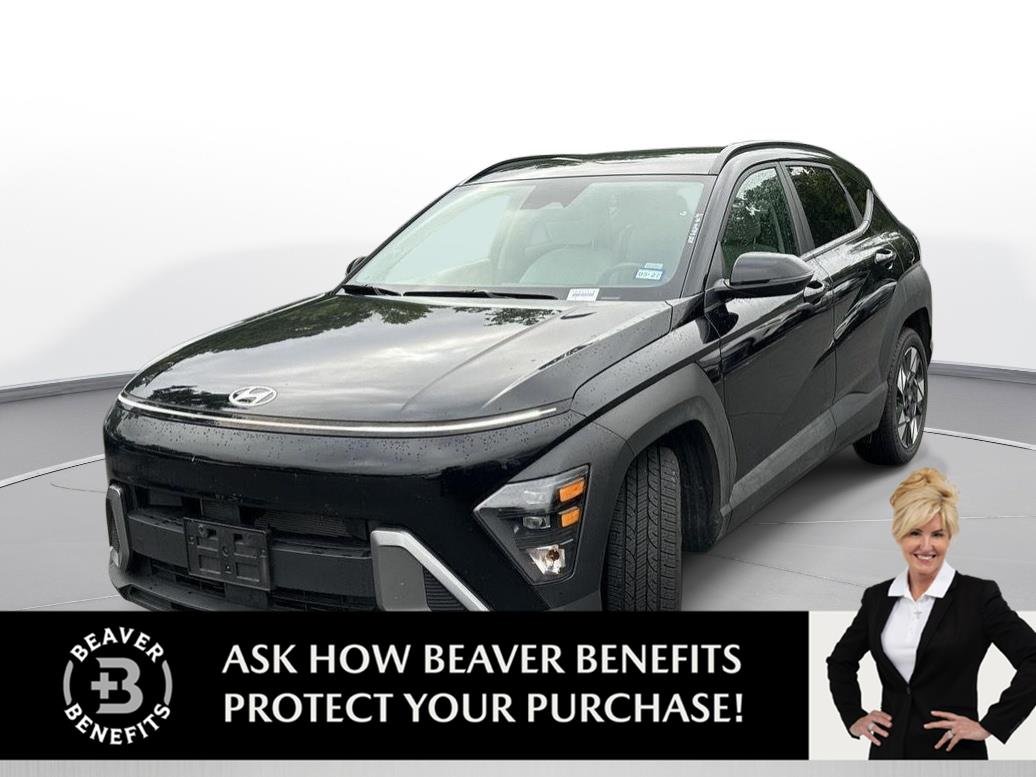 Used 2025 Abyss Black Pearl Hyundai SEL image 1