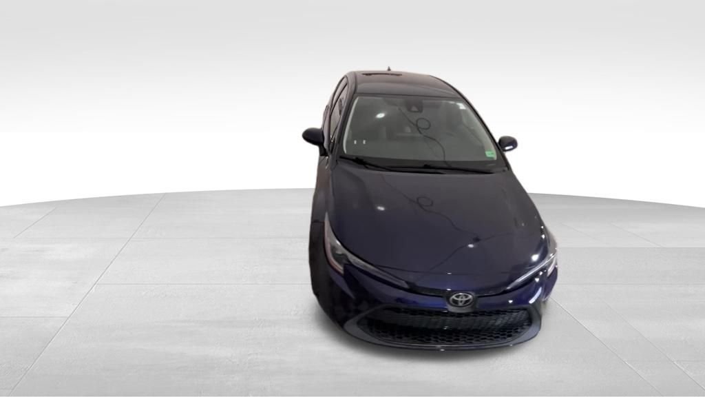 2020 Toyota Corolla LE photo 3