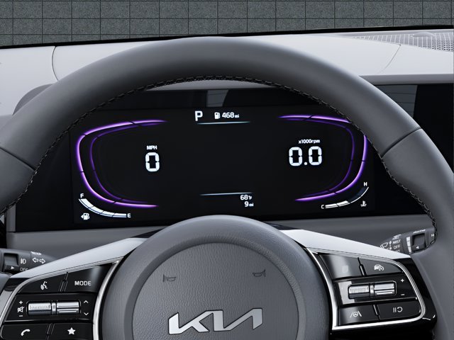 Used 2025 White Kia S image 21