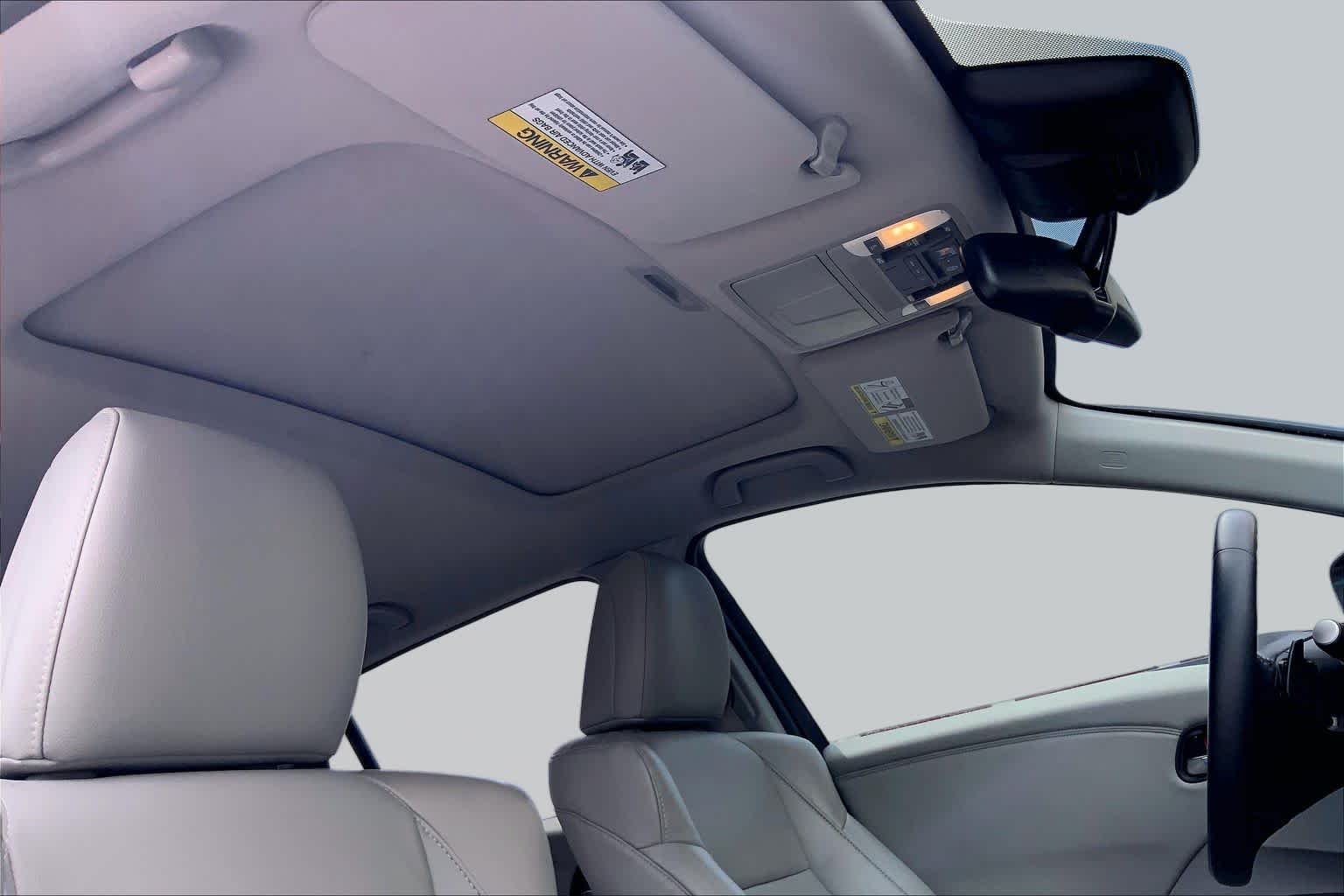 Used 2018 Modern Steel Metallic Acura w/Advance Pkg image 14