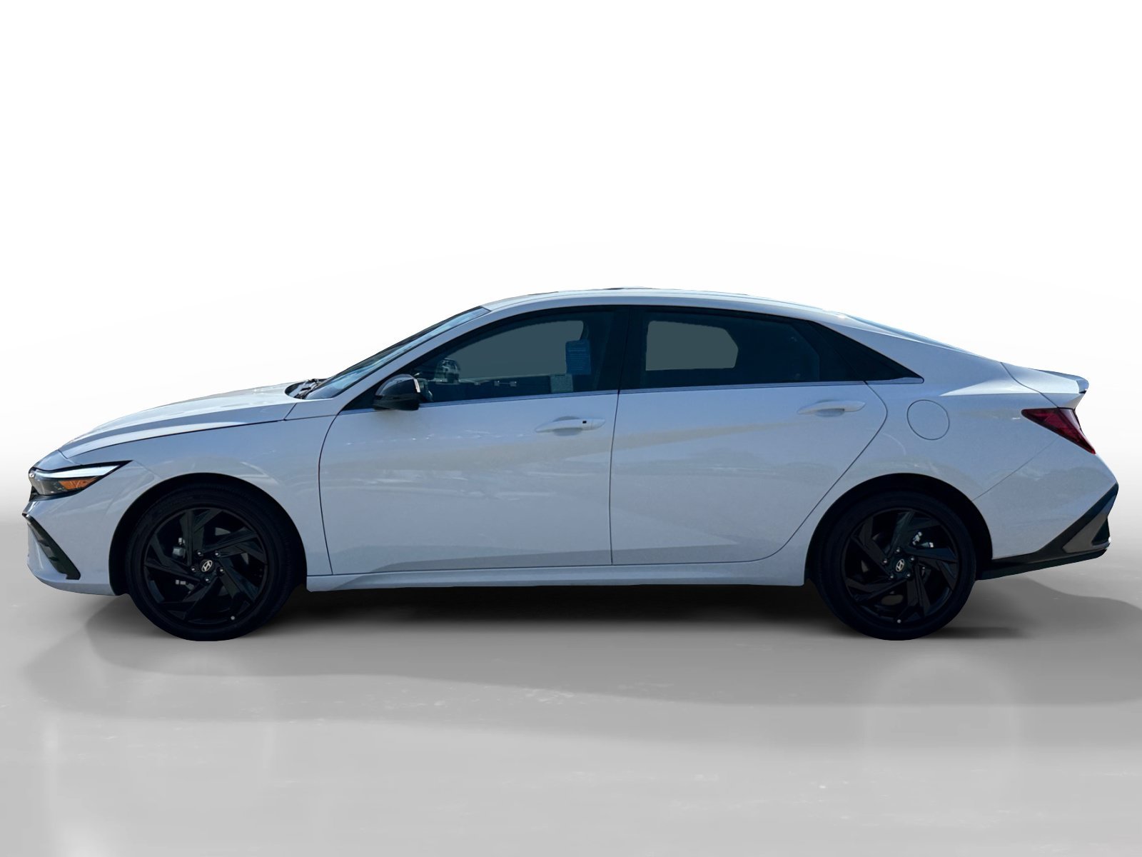 Certified Used 2026 Serenity White Hyundai SEL Sport image 2
