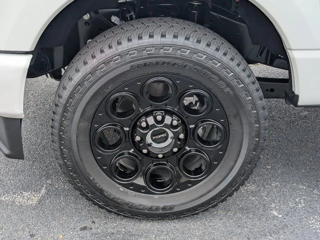 New 2026 Star White Metallic Tri-Coat Ford F-250® Lariat® image 13