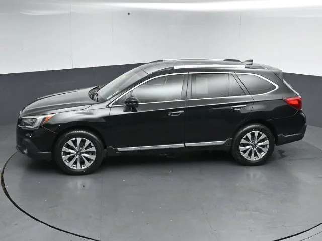 Used 2019 Crystal Black Silica Subaru 2.5i image 49