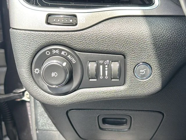 View 25