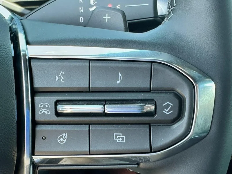New 2026 Summit White GMC Elevation image 13