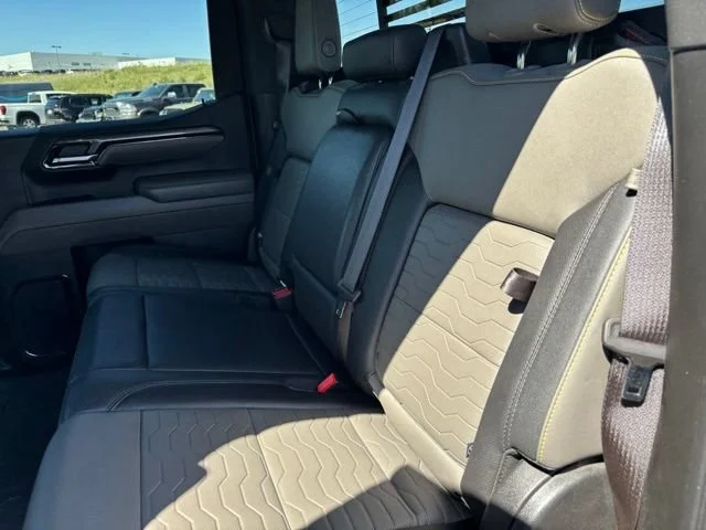 Used 2023 SUMMIT WHITE Chevrolet ZR2 image 16