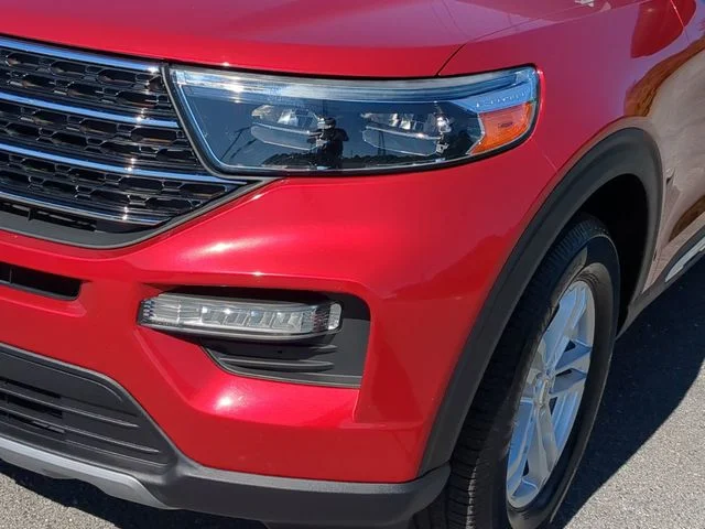 Used 2020 Red Ford XLT image 9
