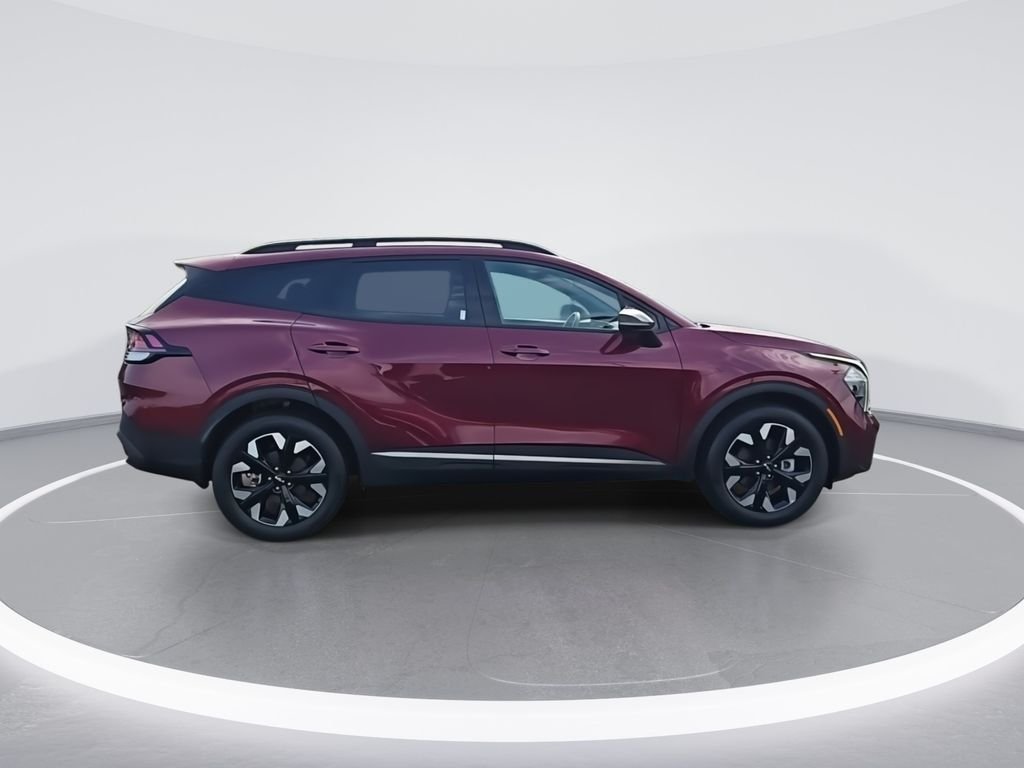Used 2023 Red Kia X-Line image 9