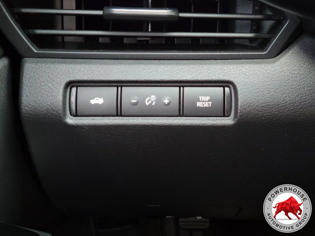 Used 2024 Black Nissan 2.5 SR image 26