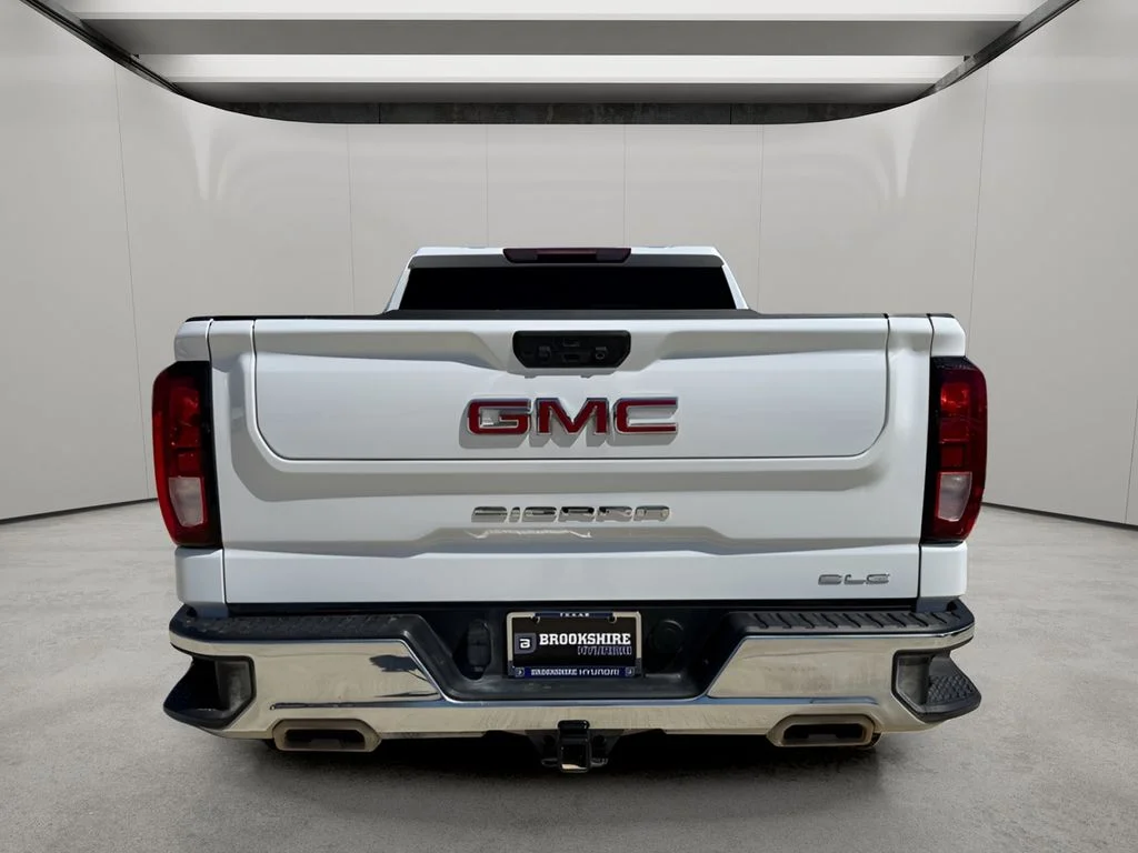 Used 2024 Summit White GMC SLE image 5