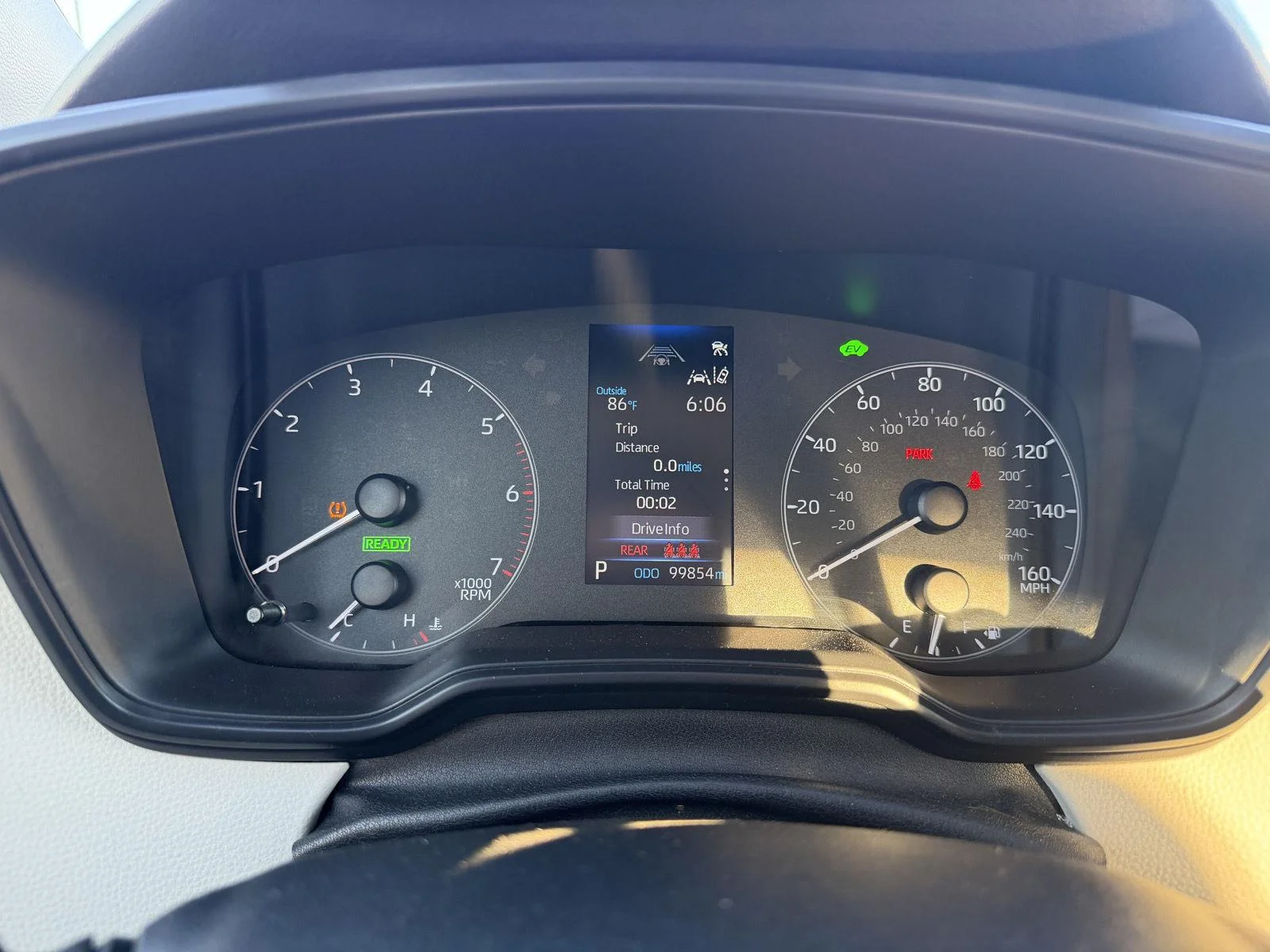 Used 2024 Wind Chill Pearl Toyota Hybrid LE image 10