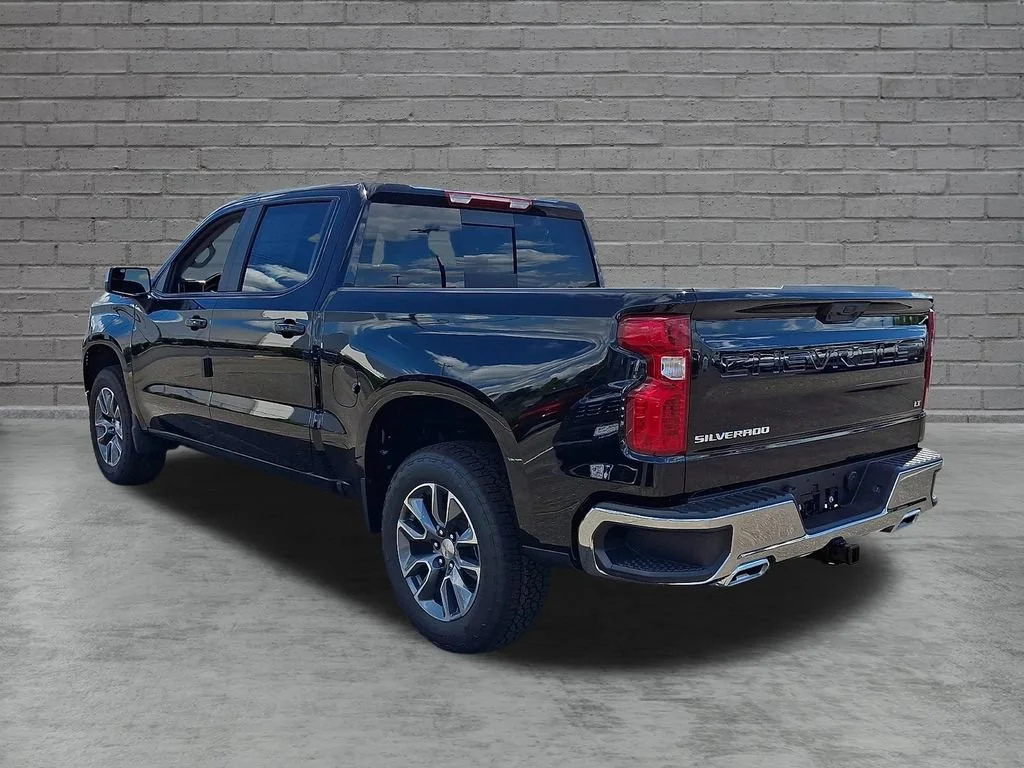New 2026 Black Chevrolet LT image 6
