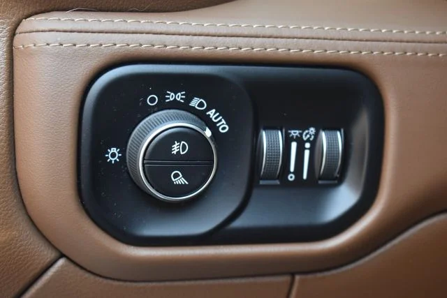 2024 RAM Ram 2500 Pickup Laramie Longhorn - Photo 31