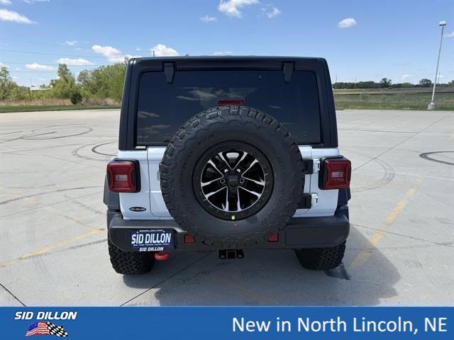 New 2026 Bright White Clearcoat Jeep Rubicon image 4