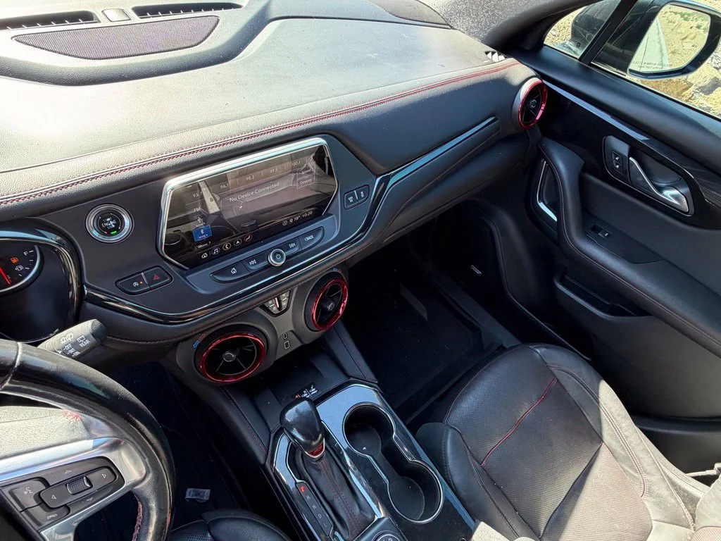 Used 2020 Gray Chevrolet RS image 17