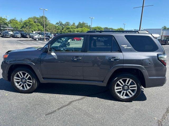 Certified Used 2022 MAGNETIC GRAY MET. Toyota  image 7