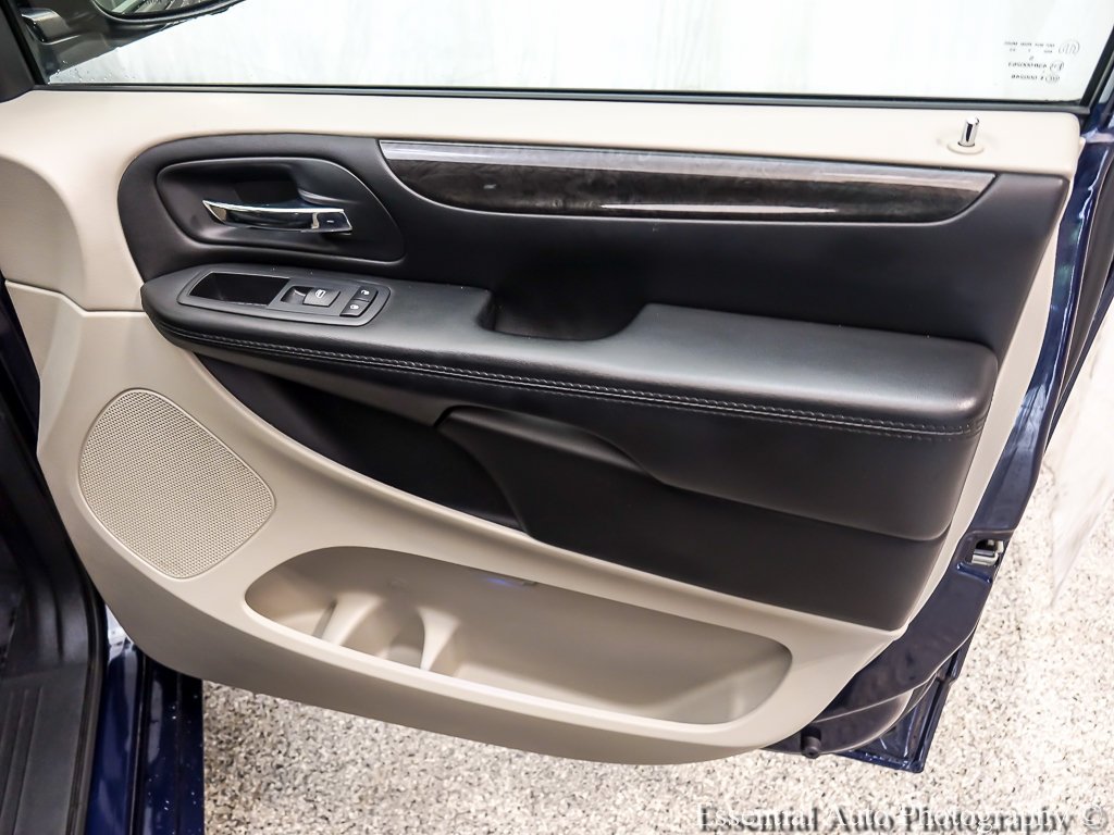 Certified Used 2017 Blue Pearl Dodge SE image 20