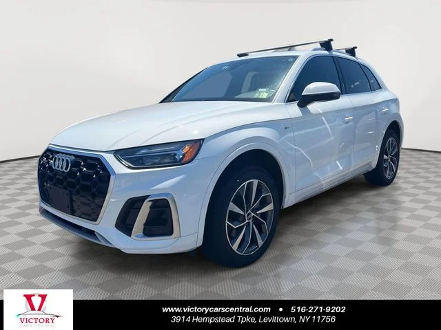2024 Audi Q5 45 Premium Plus's photo