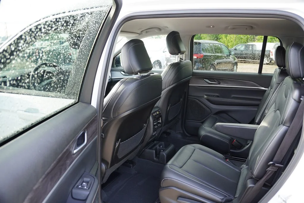 Used 2023 Bright White Clearcoat Jeep Limited image 18