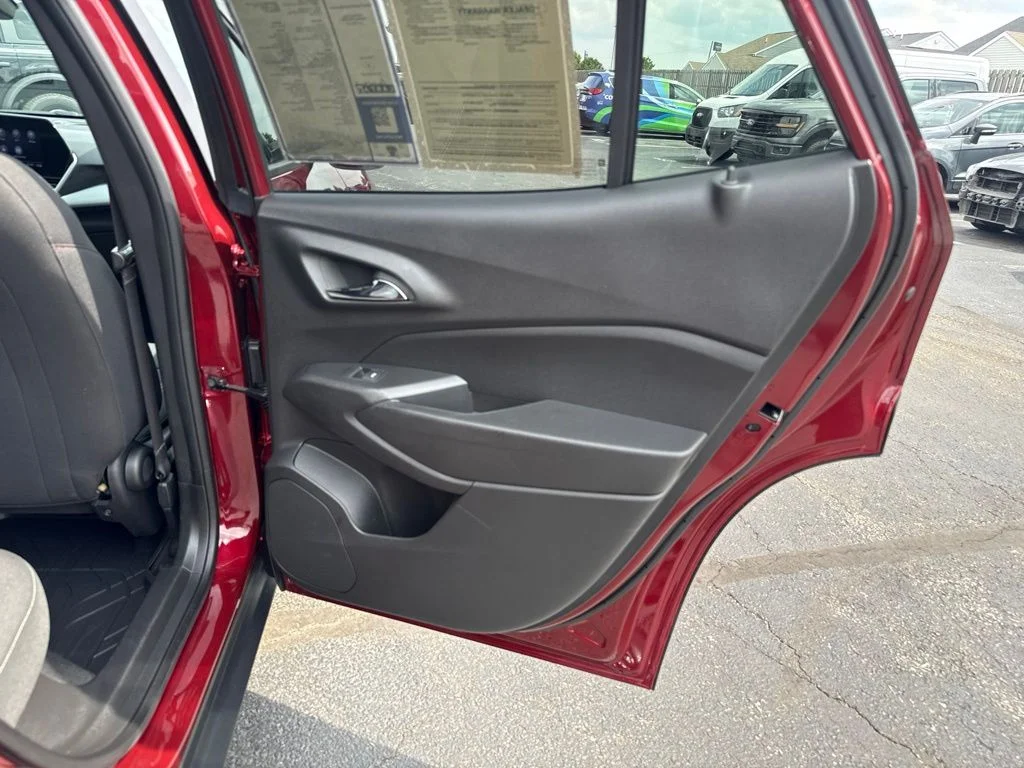 Certified Used 2024 Crimson Metallic Chevrolet 1RS image 40