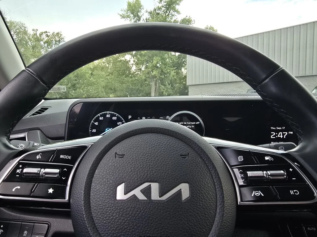 Used 2024 Black Kia EX image 25