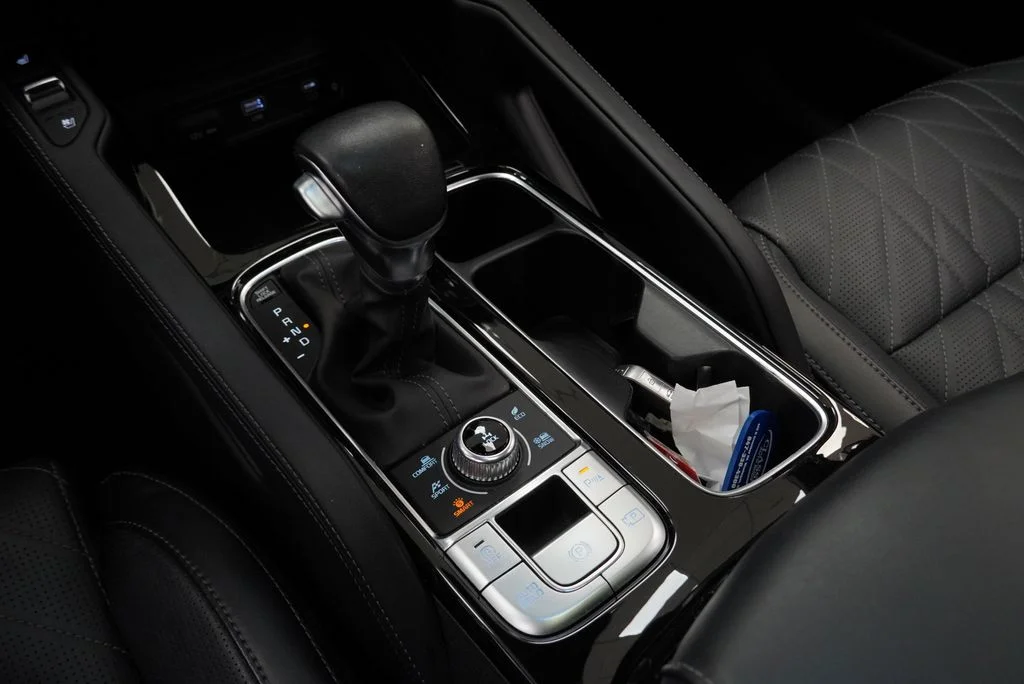 Used 2024 White Kia SX-Prestige X-Line image 38