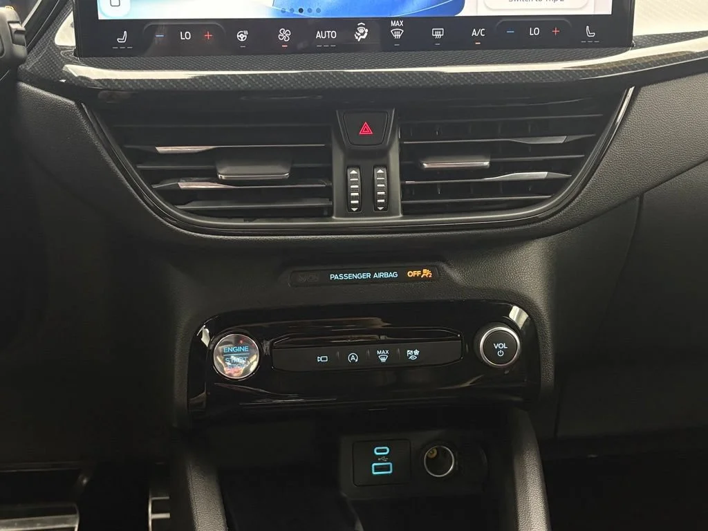 Used 2023 Black Ford ST-Line Select image 27