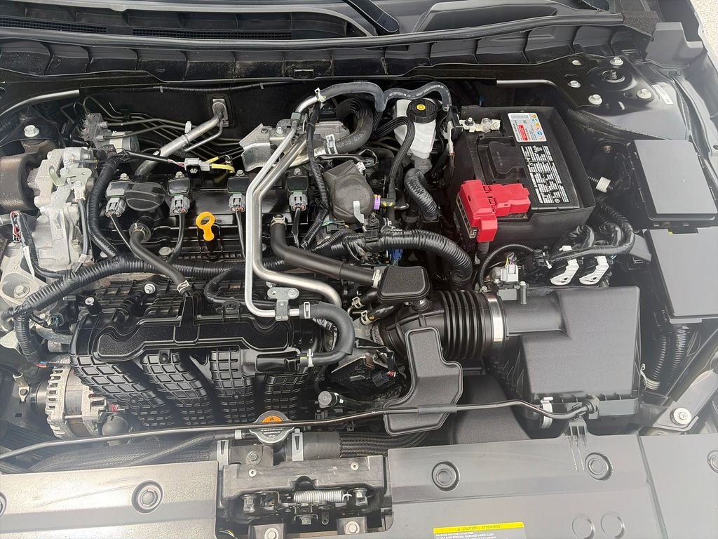 Used 2025 Super Black Nissan 2.5 SV image 21