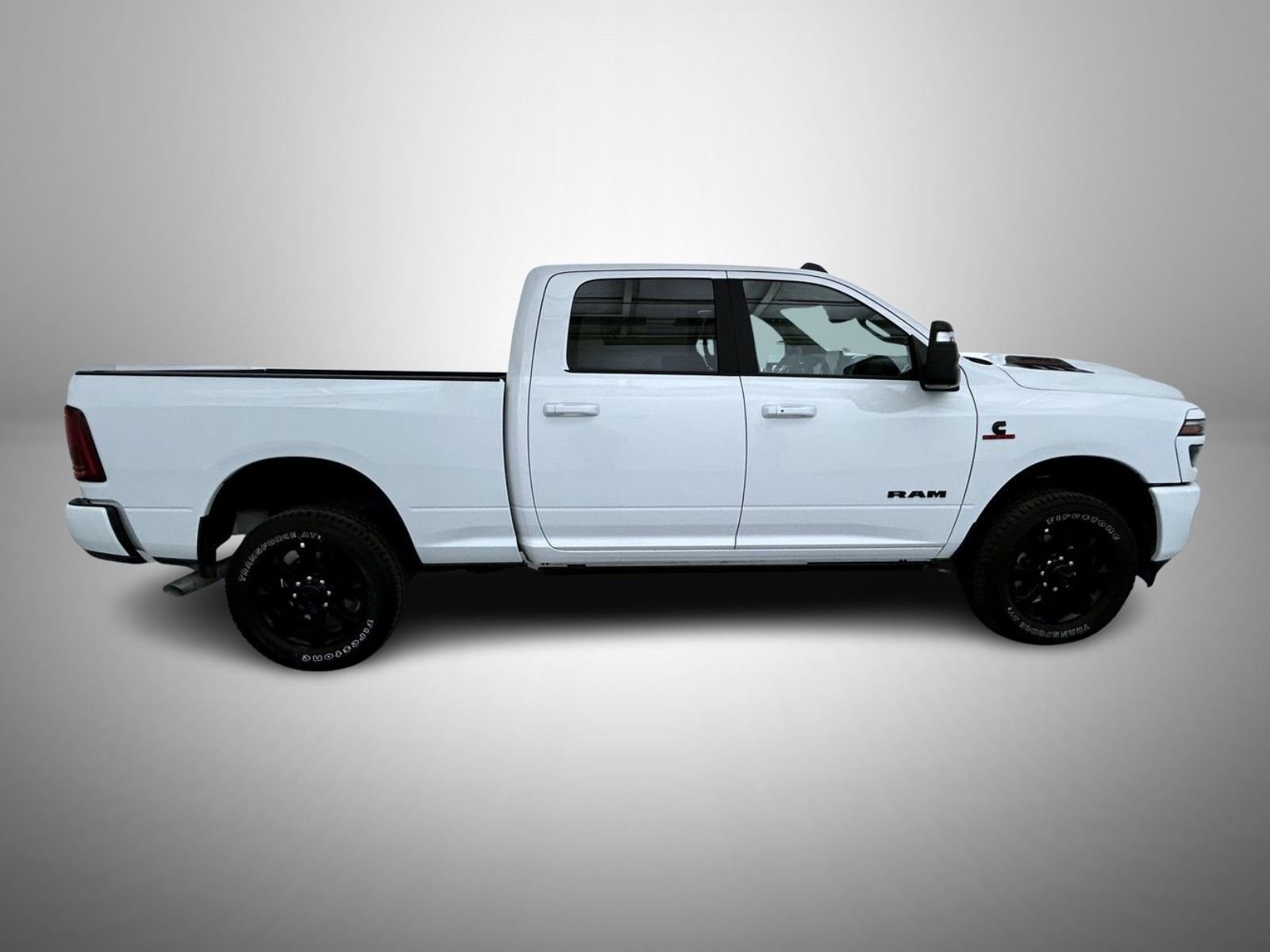 New 2025 Bright White Clear-Coat Exterior Paint RAM Laramie image 4