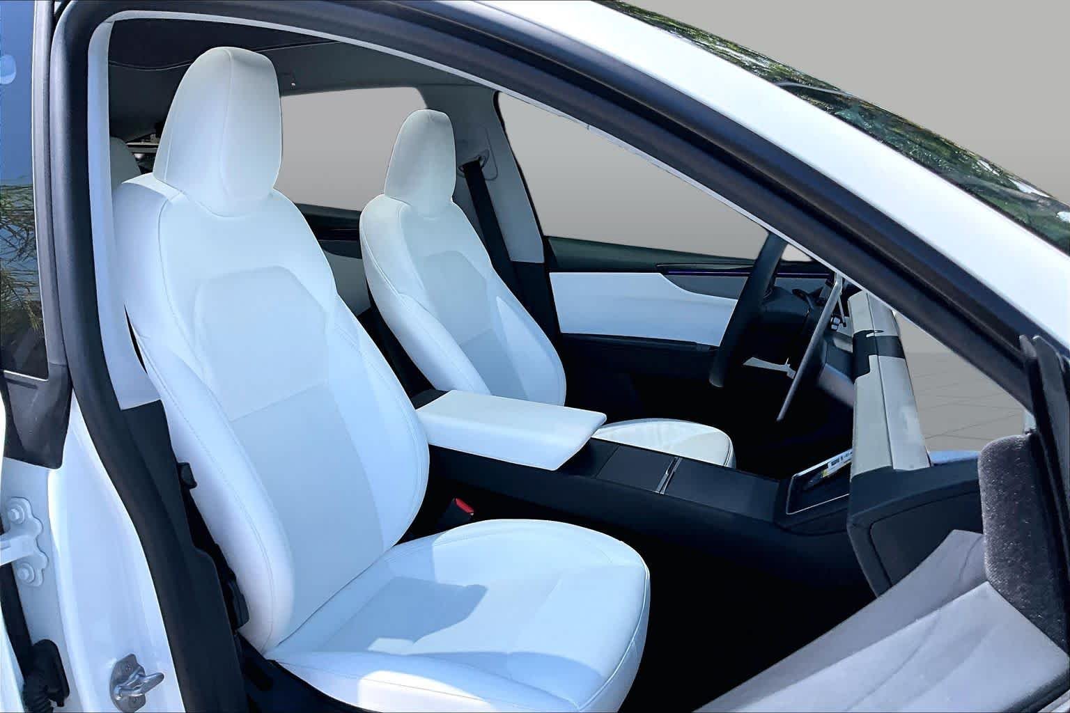 Used 2026  Tesla  image 8
