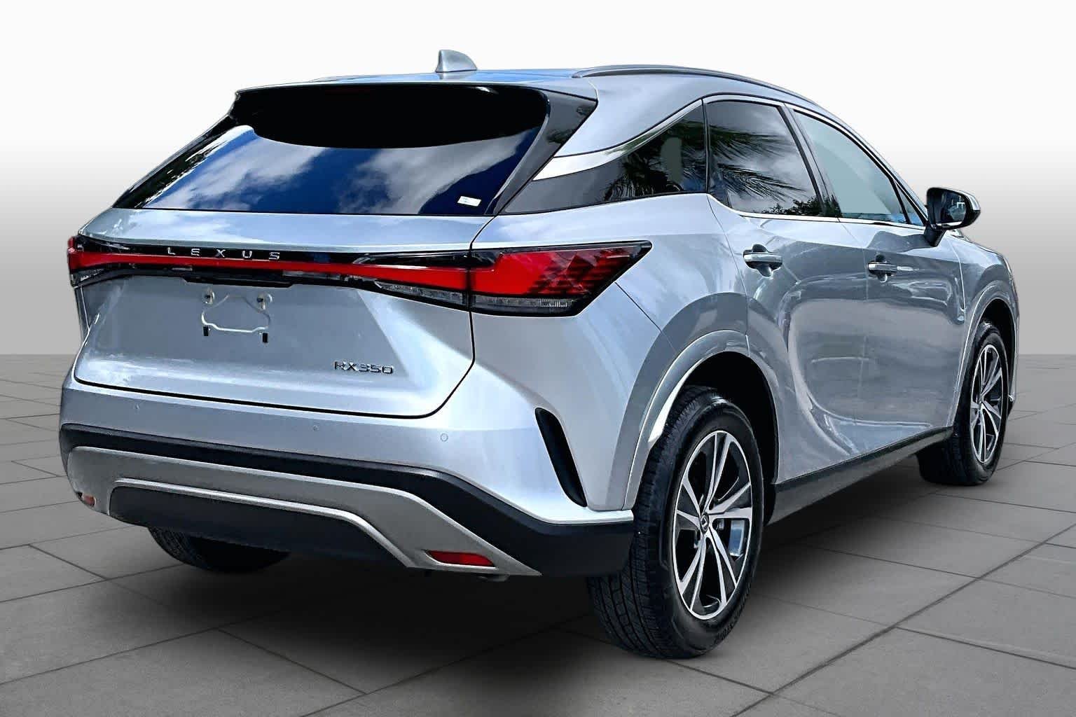 Used 2023 Iridium Lexus Premium image 13