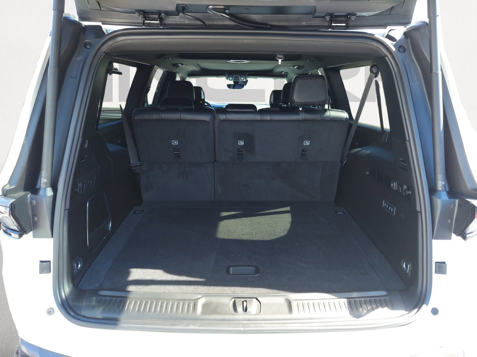 New 2026 Bright White Clearcoat Jeep Limited Altitude image 12