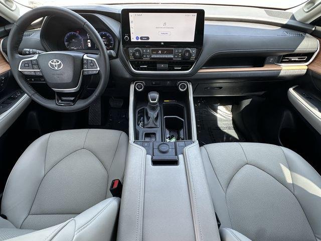 Certified Used 2026 HEAVY METAL Toyota  image 10