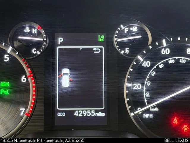 Certified Used 2021  Lexus 460 image 25