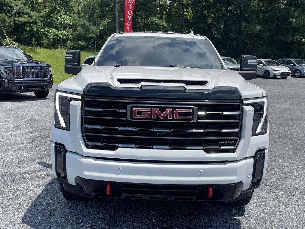 Used 2024 Summit White GMC AT4 image 6