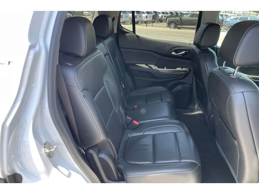 Used 2023 Summit White GMC SLT image 20