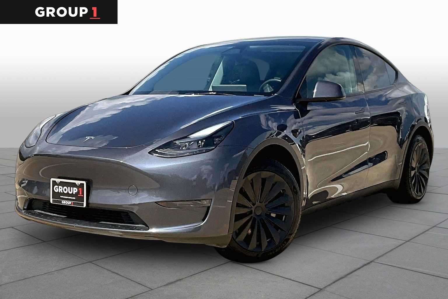 2023 Tesla Model Y Long Range