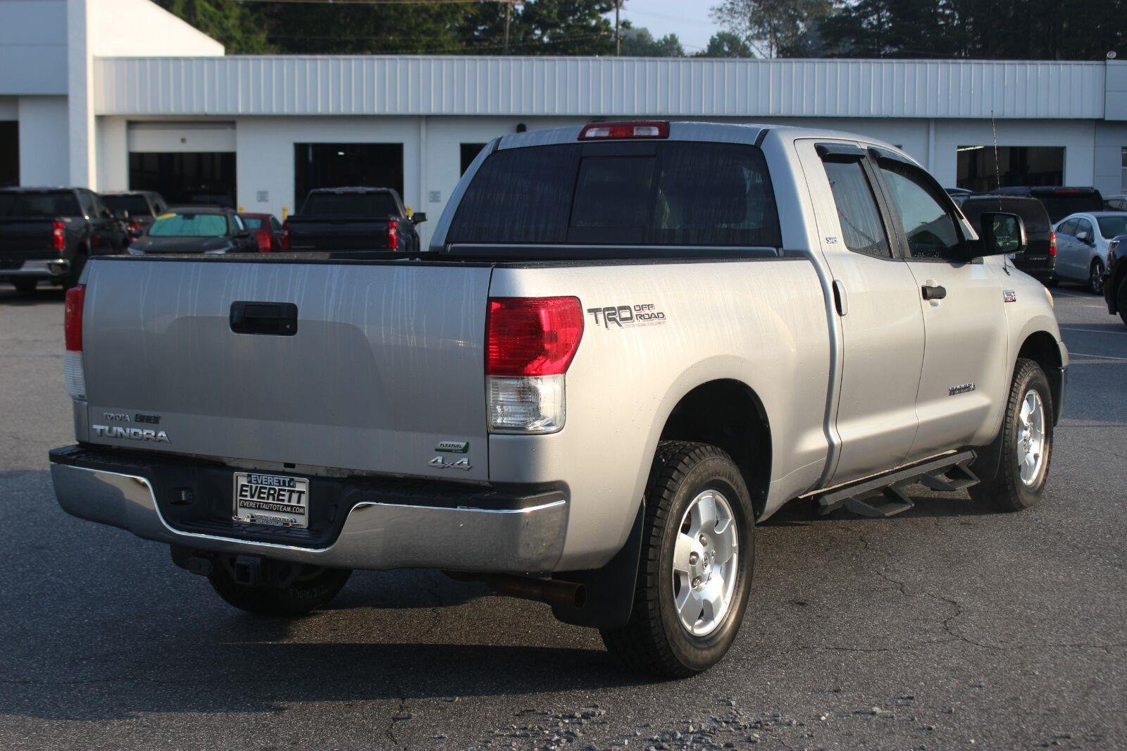 Used 2013 Silver Toyota Double Cab 5.7L FFV V8 6-Spd AT (Natl) image 7