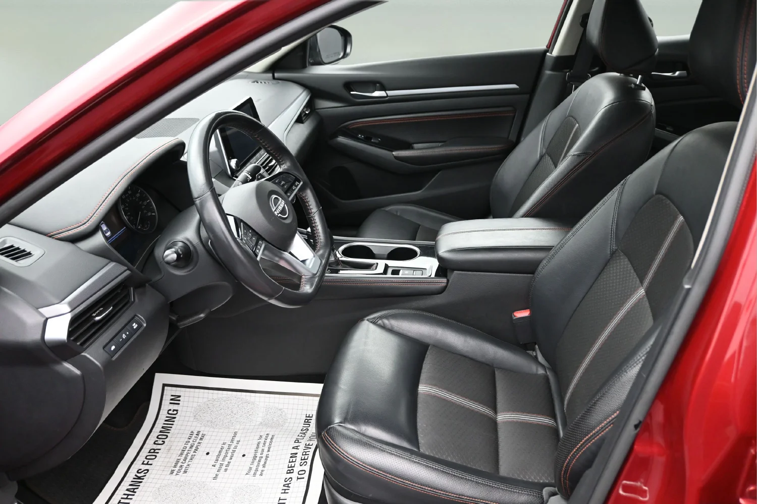 Used 2023 Red Nissan 2.5 SR image 11