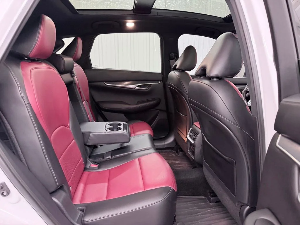Certified Used 2023 White INFINITI SPORT image 36