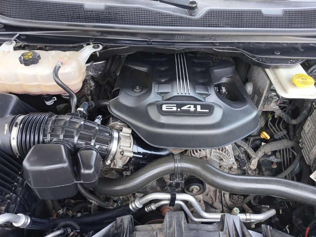 Used 2022 Black Jeep Series III image 31