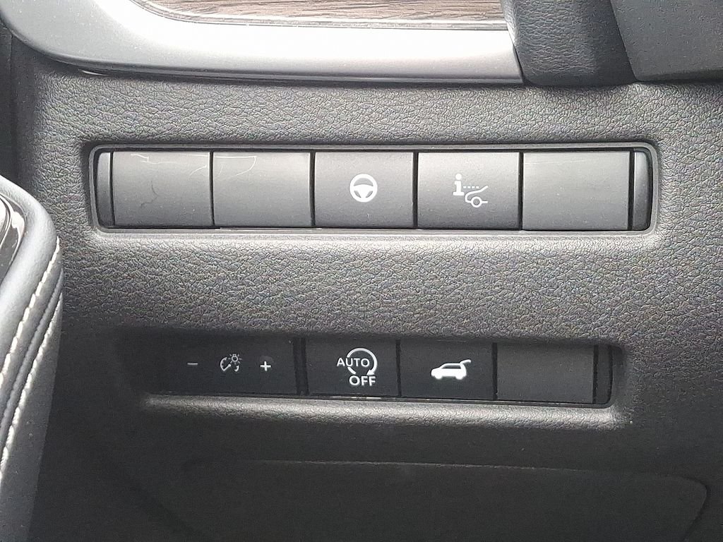 Certified Used 2025 Gray Nissan Platinum image 25
