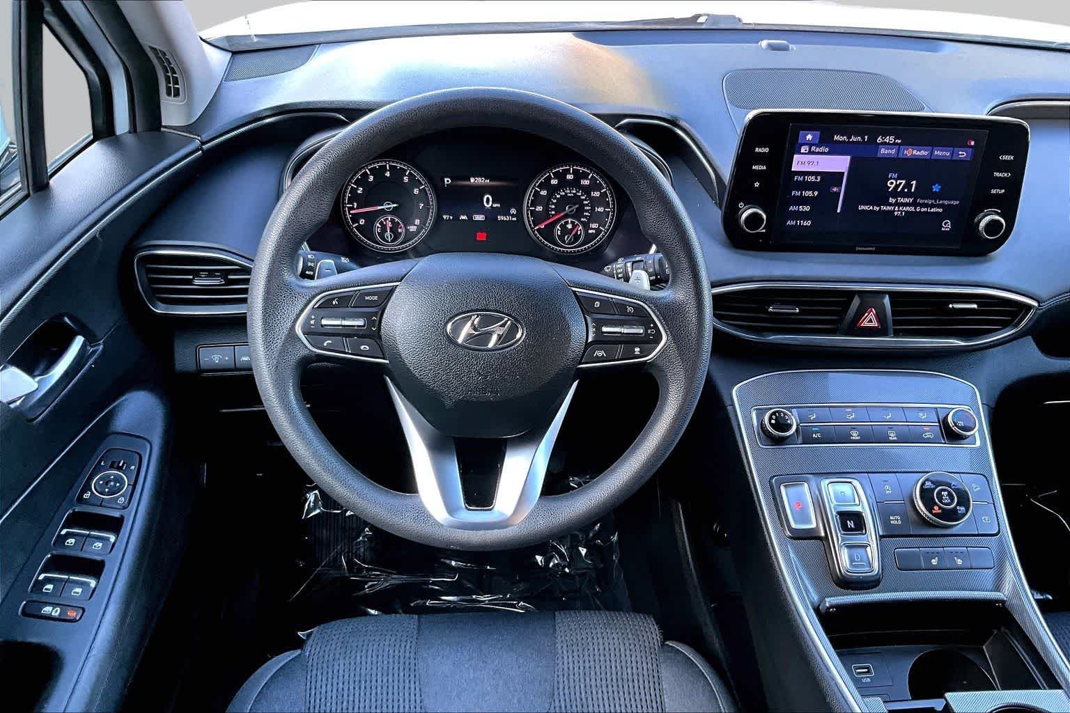 Used 2022 Quartz White Hyundai SEL image 6