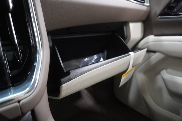 2026 GMC Yukon Denali - Photo 41