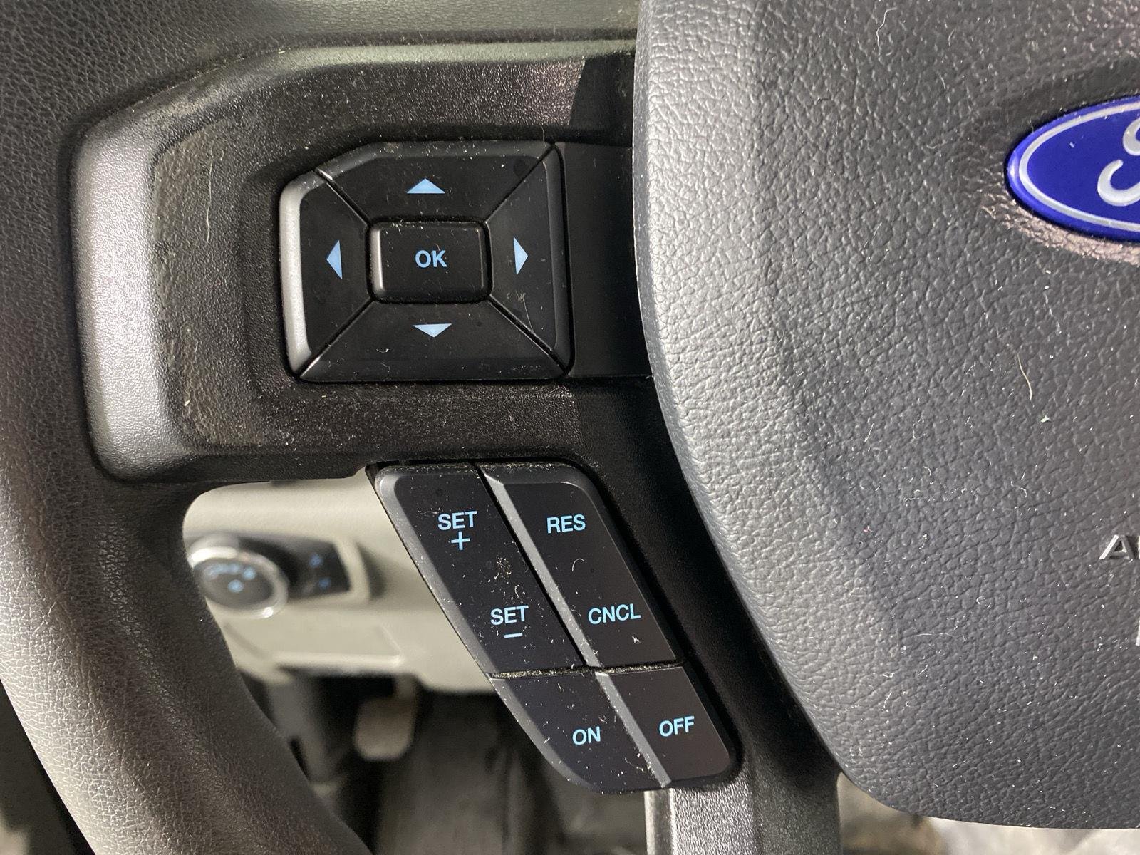 Used 2022 Agate Black Ford XL image 17